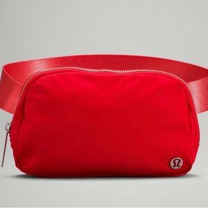 lululemon athletica RED everywhere bag NWT